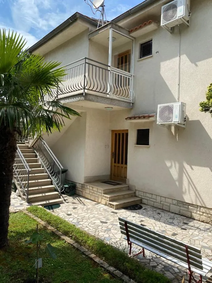 Villa Haus Tanja Malinska Kroatien